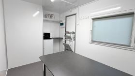 2700F612T222 Divas darba telpas